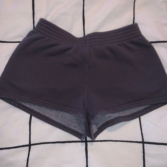 Aritzia sweat-shorts in echo gray - Picture 1 of 5